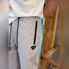 Prada # Модель 2026 из ткани Tencel и 