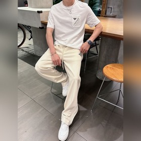 Prada # Модель 2026 — это новое воплощ