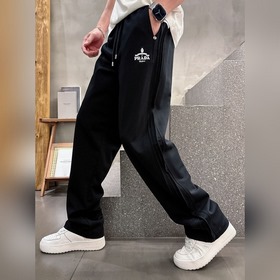 Prada # Модель «Air Layer» 2026 из сме