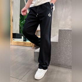 Prada # Модель «Air Layer» 2026 из сме