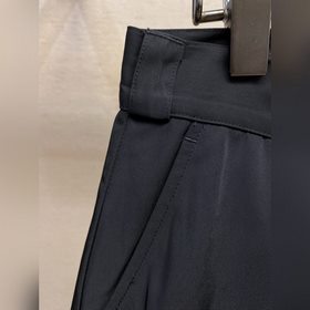 Prada — воплощение авангардного духа м