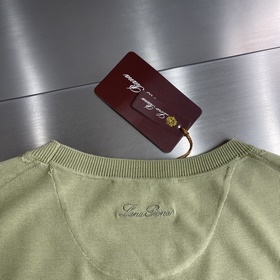 - Новинка Loro Piana лета 2026 года： м