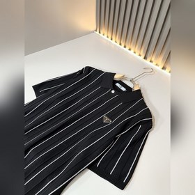 Prada： новая модель мужской трикотажно