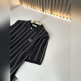 Prada： новая модель мужской трикотажно