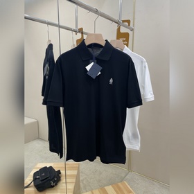 Prada — новая классическая поло-рубашк