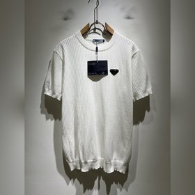 Prada： новая коллекция весна-лето 2026