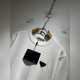 Prada： новая коллекция весна-лето 2026