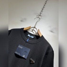 Prada： новая коллекция весна-лето 2026