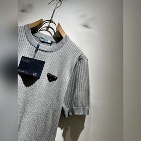 Prada： новая коллекция весна-лето 2026
