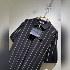 Prada： новая модель мужской трикотажно