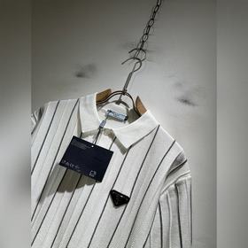 Prada： новая модель мужской трикотажно