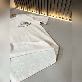 Prada： новый комплект из хлопка и льна