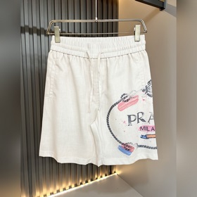 Prada： новый комплект из хлопка и льна