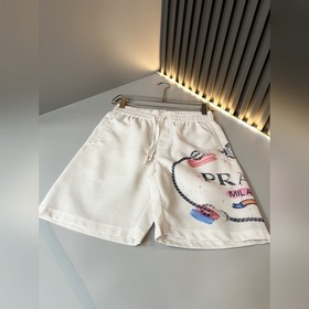 Prada： новый комплект из хлопка и льна
