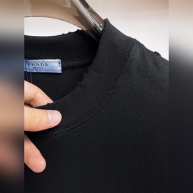 Prada — новая модель летней коллекции 