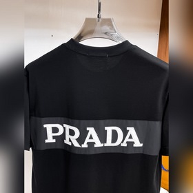 Prada — новая модель летней коллекции 