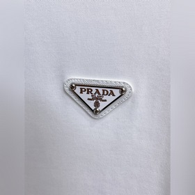Prada — новая модель летней коллекции 