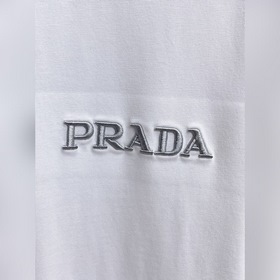 Prada — новая модель летней коллекции 