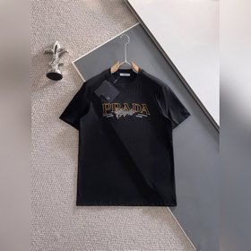 Prada 2026SS： премьера новой весенне-л