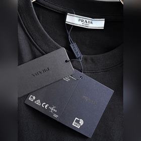 Prada 2026SS： премьера новой весенне-л