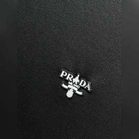 Новинка Prada весна-лето 2026： мужская