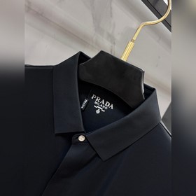 Новая рубашка Prada с воротником и кор