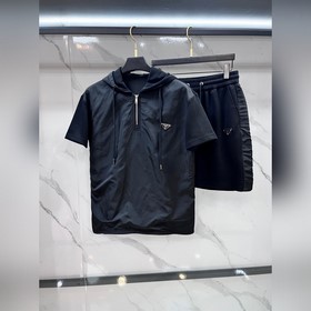 Новая коллекция Prada весна-лето 2026：