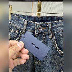 Prada весенней коллекции 2026 года пре