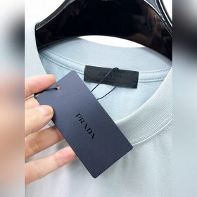 Prada — топовая линейка высокого качес