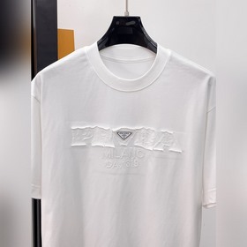 Prada — топовая линейка высокого качес
