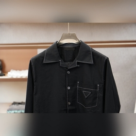 Prada, с треугольным логотипом ~ Рубаш