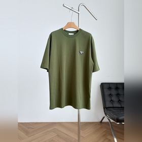 Футболки с короткими рукавами Prada