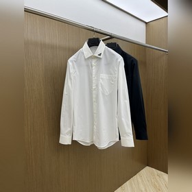 Новинка осень-зима  Prada： модная ла