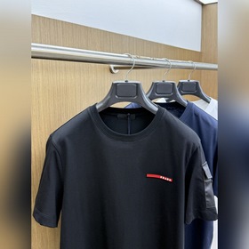 Ранней весной   Prada Эксклюзивная