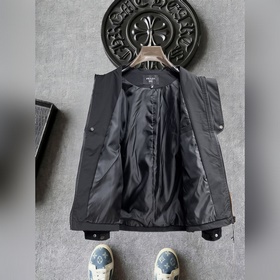 Модель, идентичная представленной на о