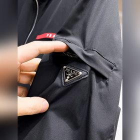 Новая весенняя куртка Prada 2026, нови