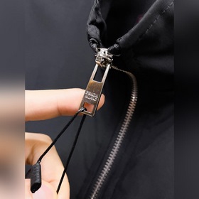 Новая весенняя куртка Prada 2026, нови
