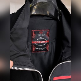 Новая весенняя куртка Prada 2026, нови