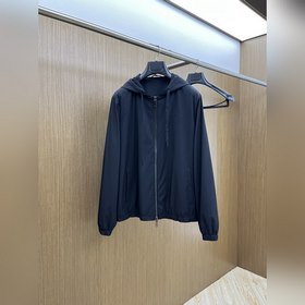 Новинка осень-зима： куртка с капюшоном