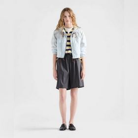 Короткая солнцезащитная куртка Prada с