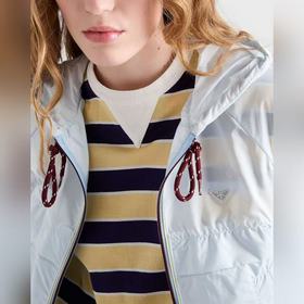 Короткая солнцезащитная куртка Prada с
