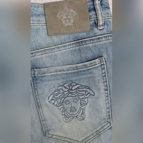 Versace представляет новую коллекцию м