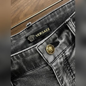 Эксклюзивная новинка от Versace — модн