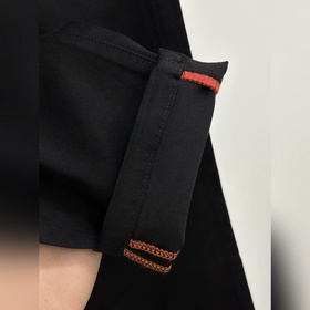 Versace — эксклюзивная новинка： модные