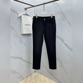 Мужская коллекция Versace представляет