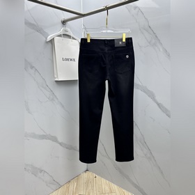 Мужская коллекция Versace представляет