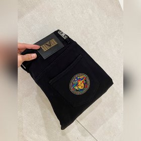Versace представляет новую коллекцию л