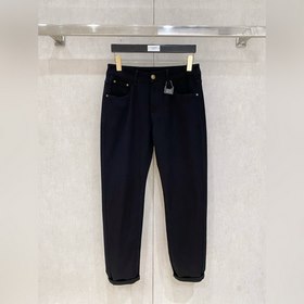 Versace представляет новую коллекцию л