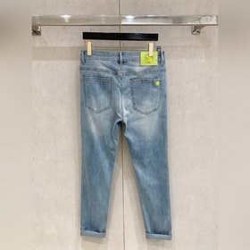 Versace представляет новую коллекцию м