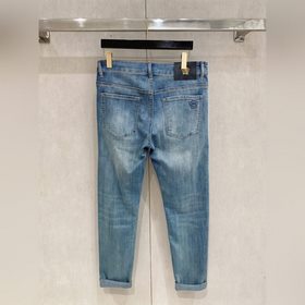 Versace представляет новую коллекцию м